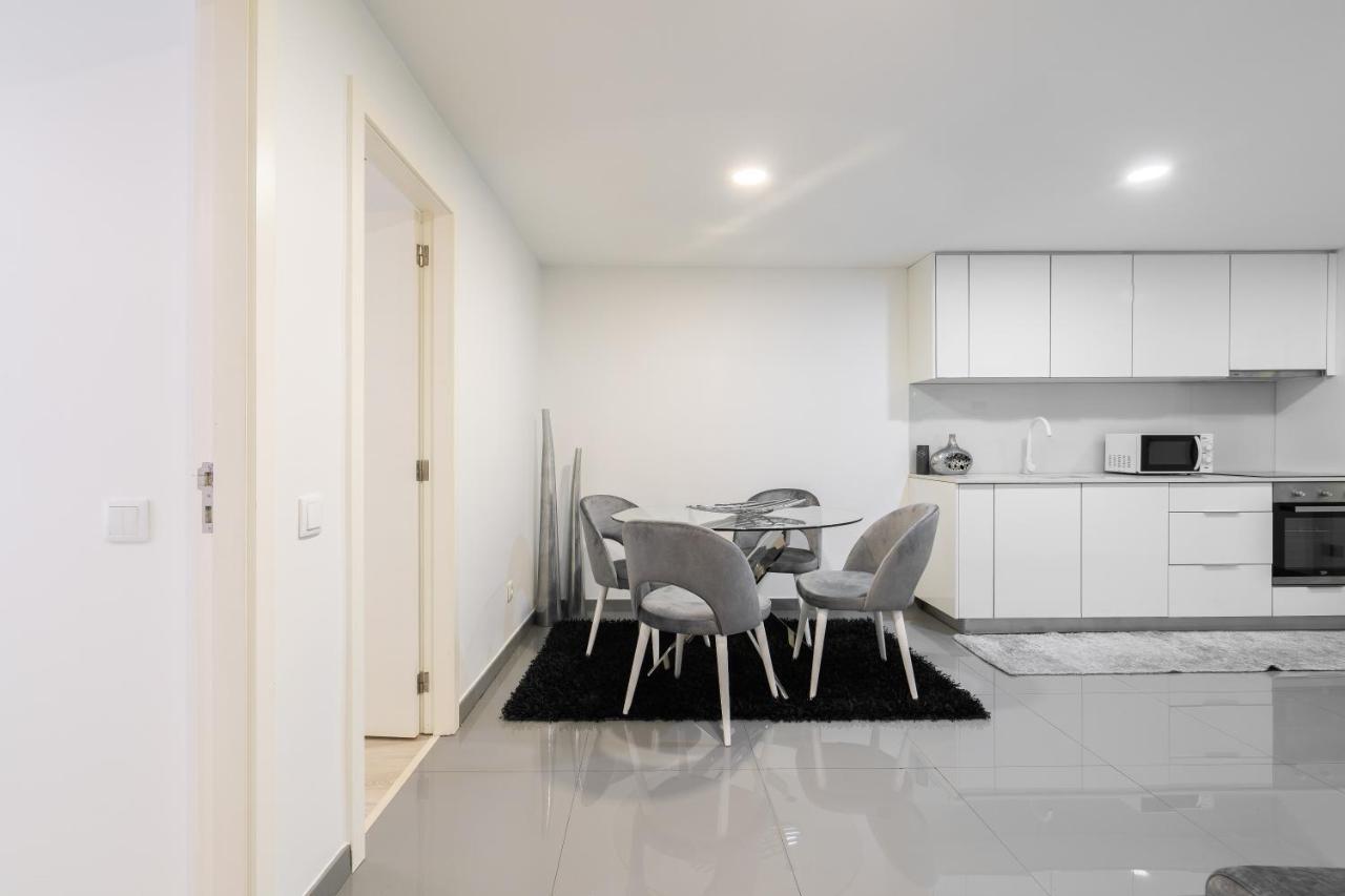 Host Wise - Spacious Noble Apartaments Ace Location Porto Exterior photo