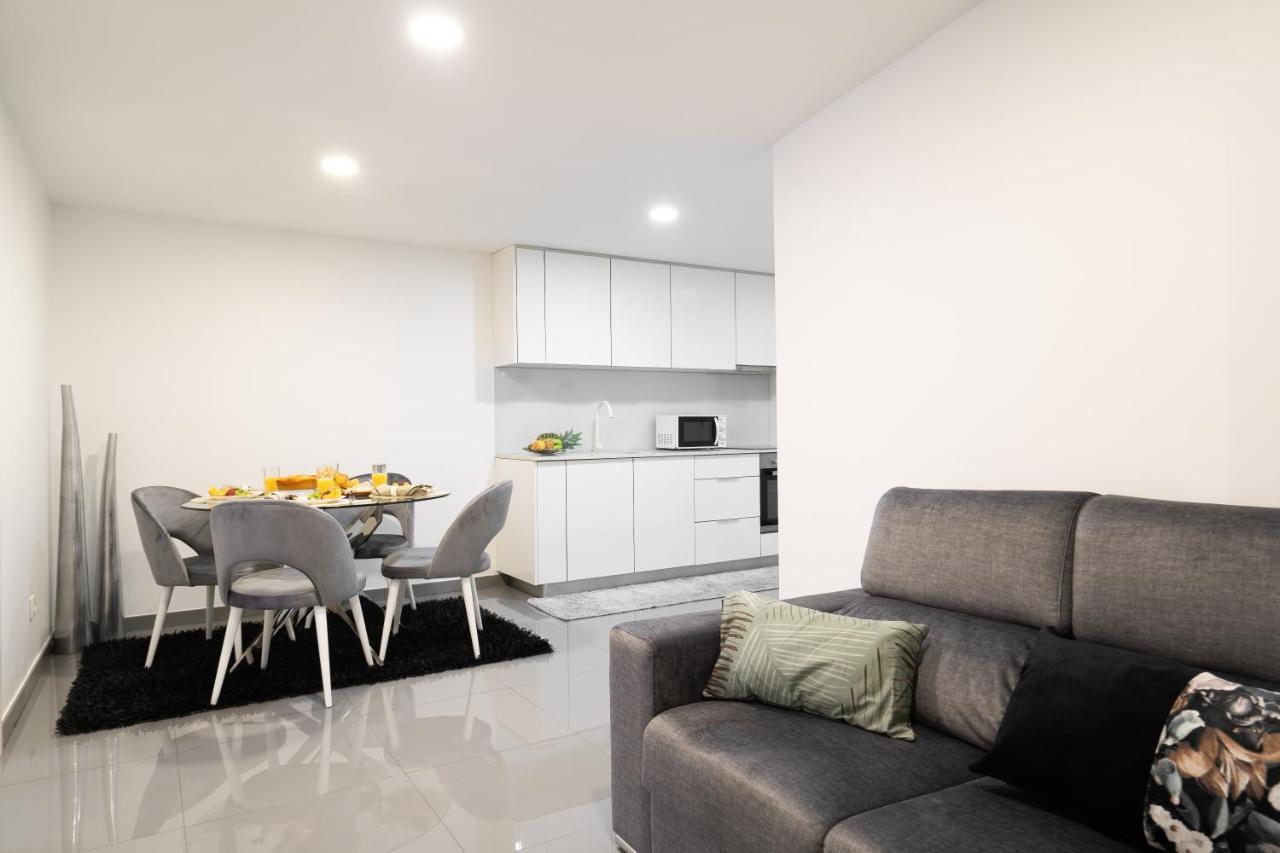 Host Wise - Spacious Noble Apartaments Ace Location Porto Exterior photo